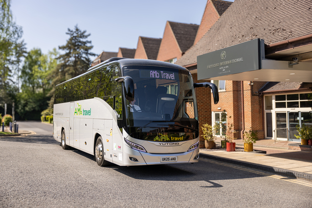 49 & 53 seat executive coaches